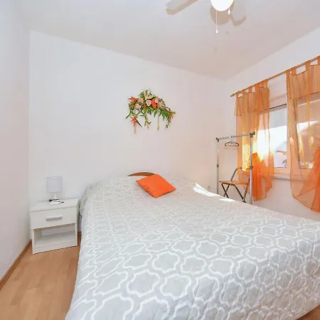 Karolina-1 By Interhome Daire